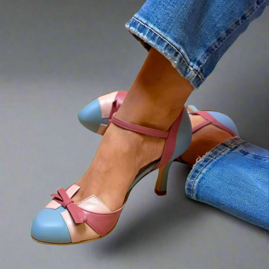 Alicia | Tacones de Cuero con Brida de Tobillo y Lazo