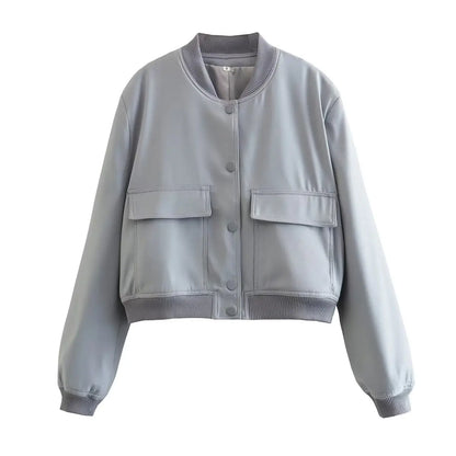 Bomber Mujer Crema | Chaqueta Crop con Bolsillos — Isabella Torres