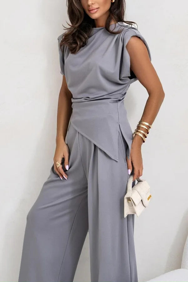 Conjunto de Dos Piezas para Mujer con Top Irregular y Pantalones de Pierna Ancha